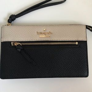 Kate Spade Jackson Street Wristlet